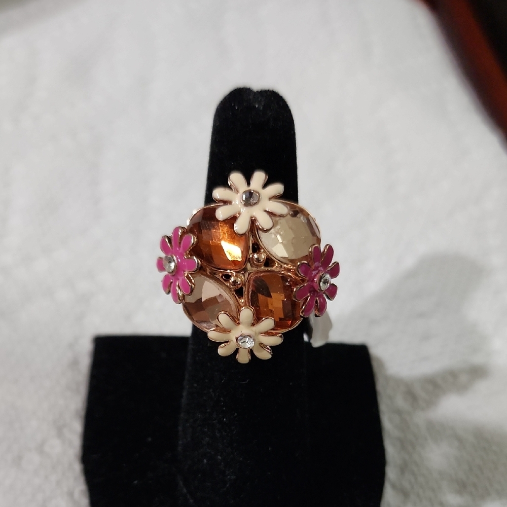 Floral Gemstone Ring in Orange and Pink